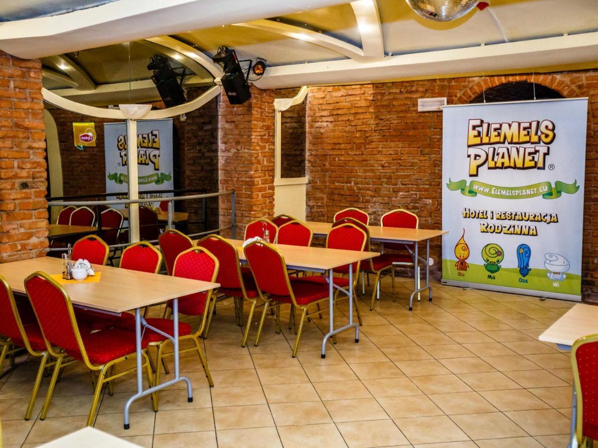 Elemels Planet Bed and Breakfast Ustroń Buitenkant foto